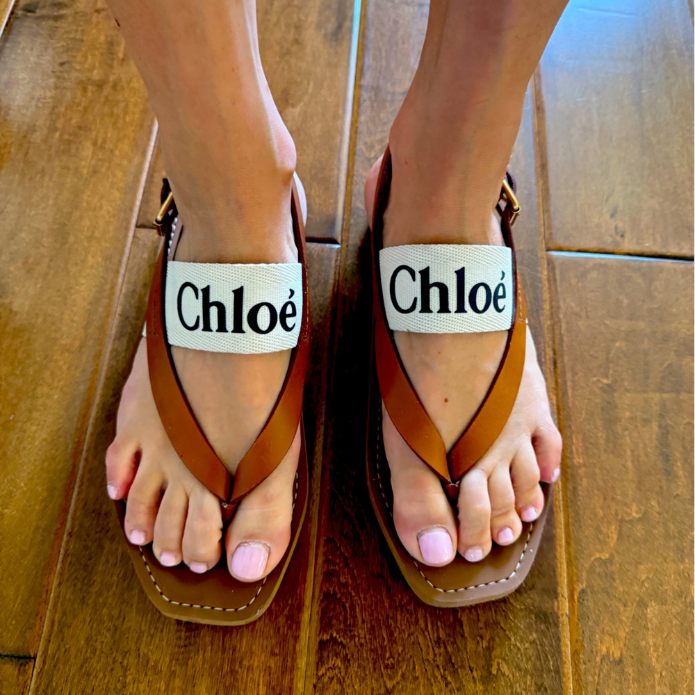 Chloé Brown and White Sandals ☀️ authentic ☀️